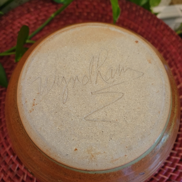 Vintage Wyndham signed Pottery - Picture 4 of 4